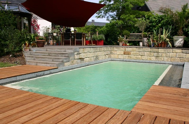 Come realizzare una piscina sull'attico o in terrazzo